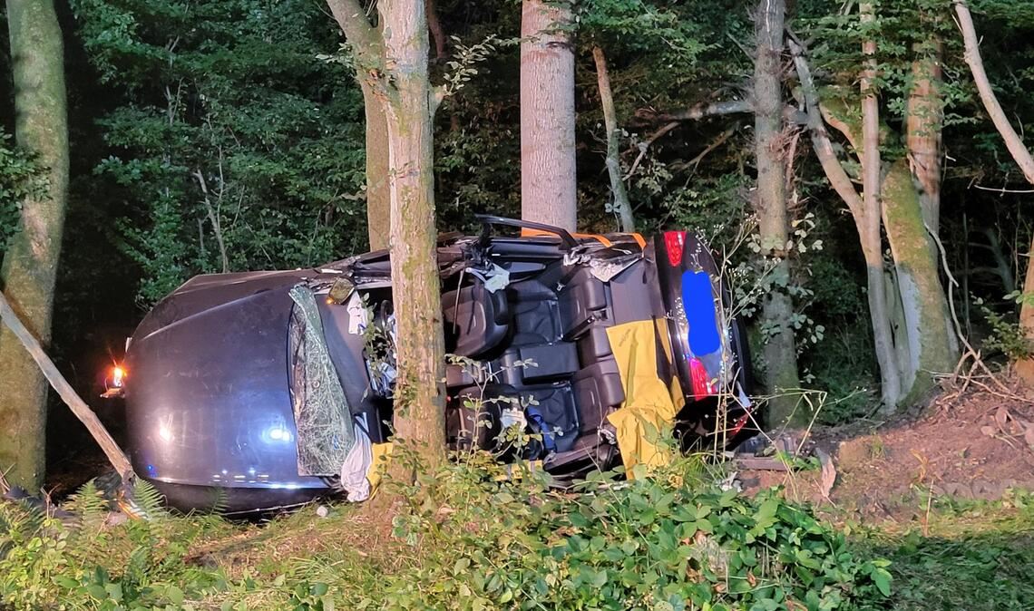 Bei den Insassen des Wagens handelte es sich um zwei Ehepaare.