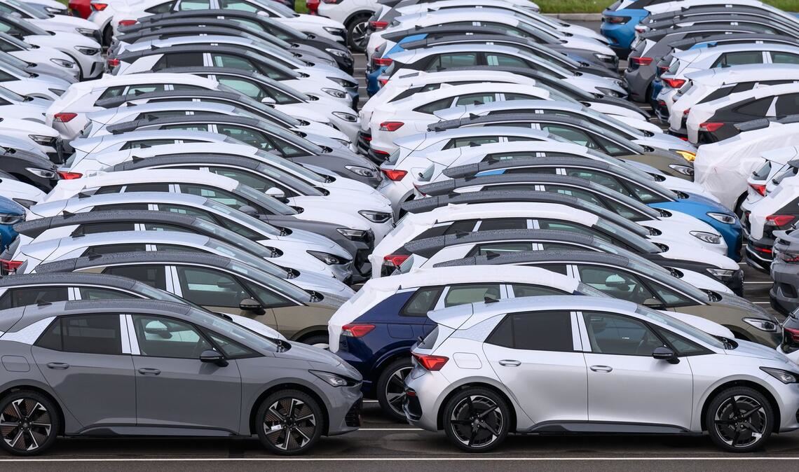 Bei den Neuzulassungen haben Autos mit Elektroantrieb erneut zugelegt. (Symbolbild)