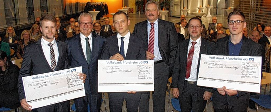 Rotarier zeichnen junge Tüftler aus