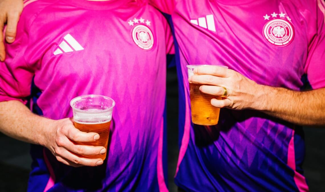 Bei der Fußball-Weltmeisterschaft 2026 in den USA, Kanada und Mexiko soll es in Deutschland wieder Public Viewings geben.