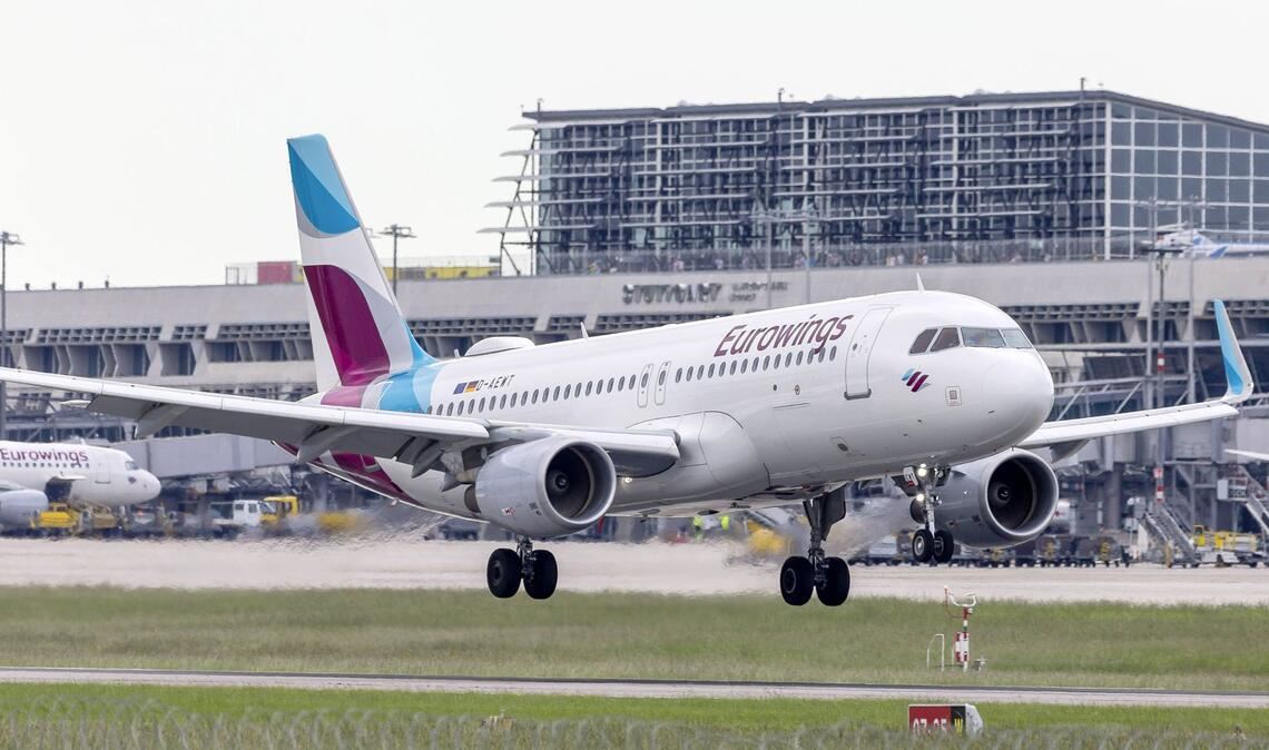 Bei der Kerngesellschaft Lufthansa hatten die Piloten in der vergangenen Woche bereits das zweite Mal die Arbeit niedergelegt.