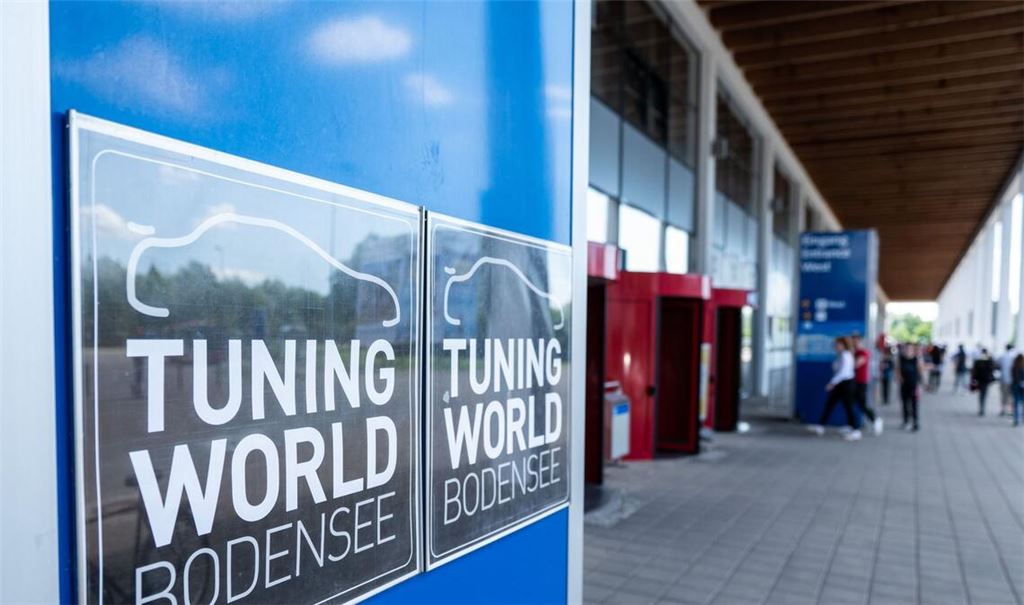 Bei der „Tuning World Bodensee 2026“ hat die Polizei etliche Verstöße verzeichnet.
