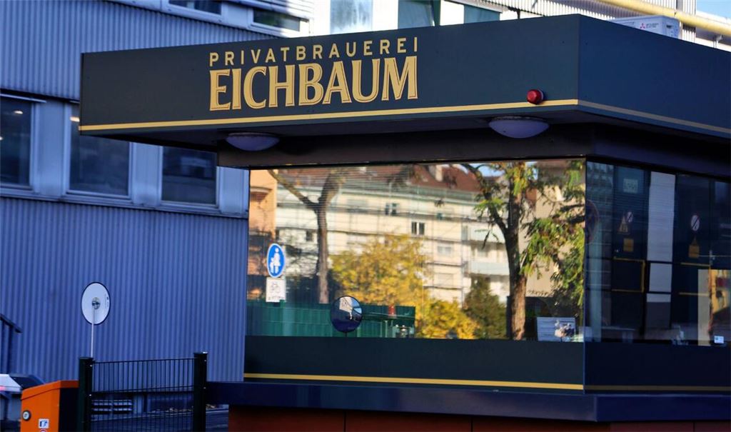 Bei der insolventen Privatbrauerei Eichbaum in Mannheim steht die Entscheidung über die Zukunft an (Archivbild).