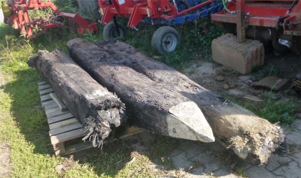 Bei der jüngsten Baumaßnahme sind Pfeiler eines Vorgängerbauwerks ans Tageslicht gekommen.