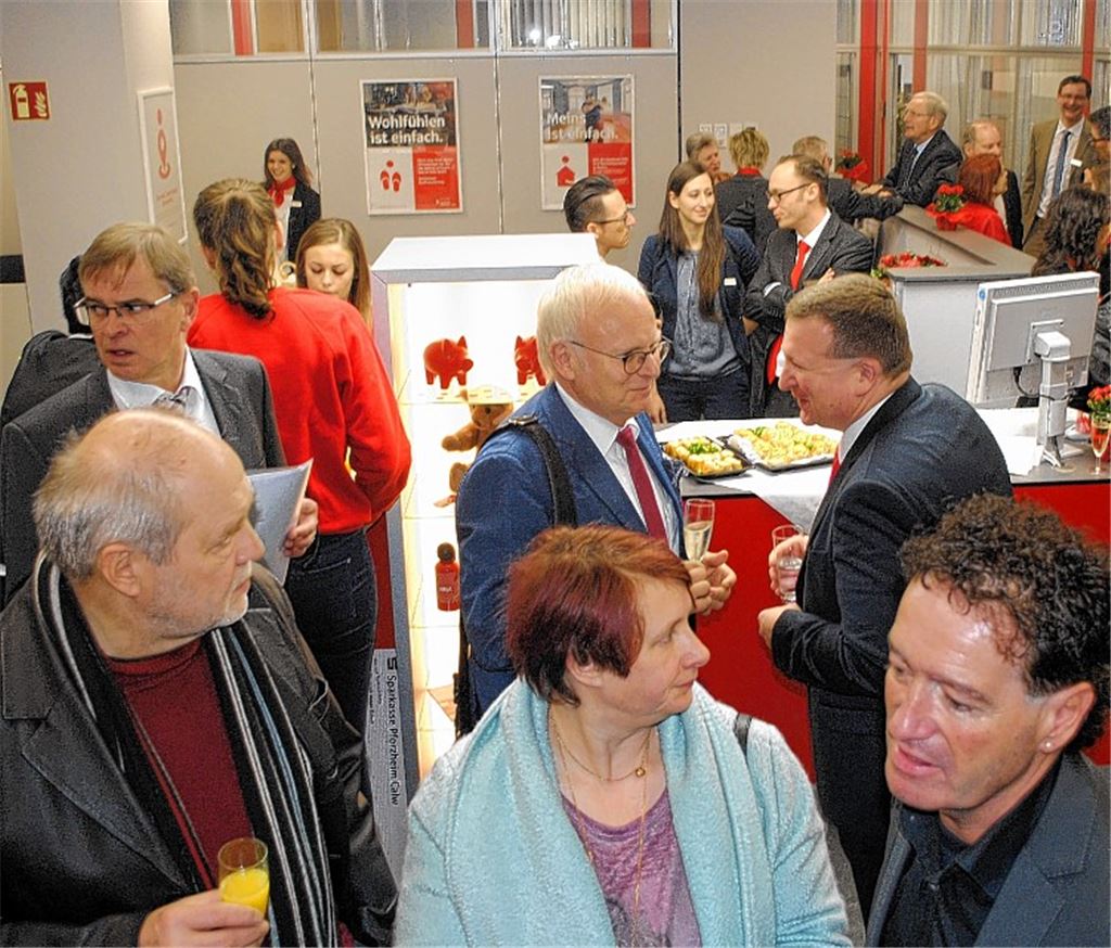 Sparkasse öffnet in Illingen die Tür