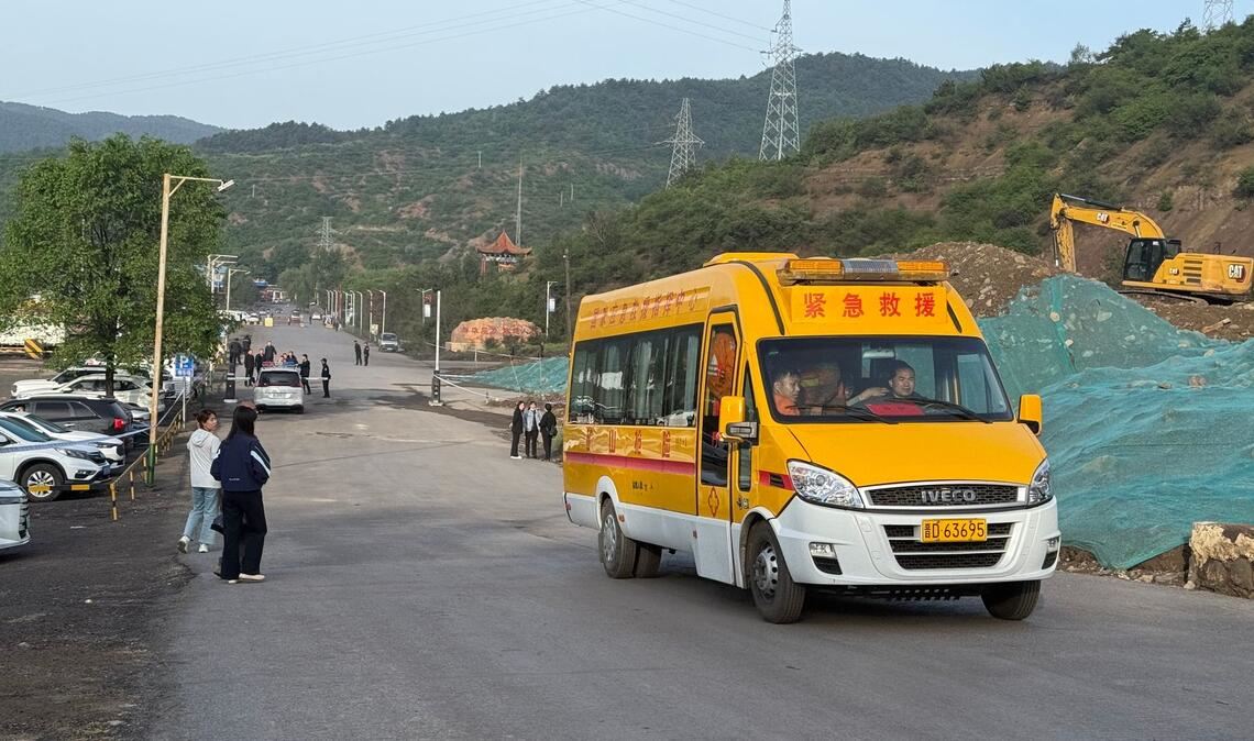 Bei einem Minenunglück in Nordchina sind mindestens 90 Personen gestorben.