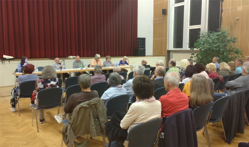 Bei einer Informationsveranstaltung im Uhlandbau wirbt der Förderverein Enzgärten um Unterstützung. Foto: privat