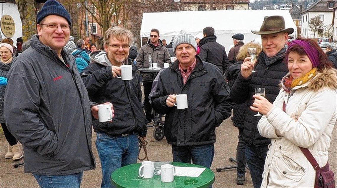 Glühwein, Punsch und zünftige Stubenmusik