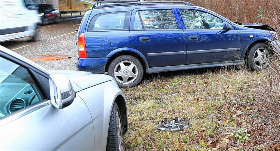 Wendemanöver verursacht Unfall