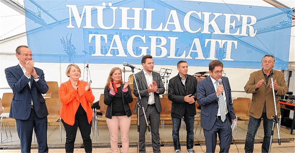 Bürger fordern klare Antworten