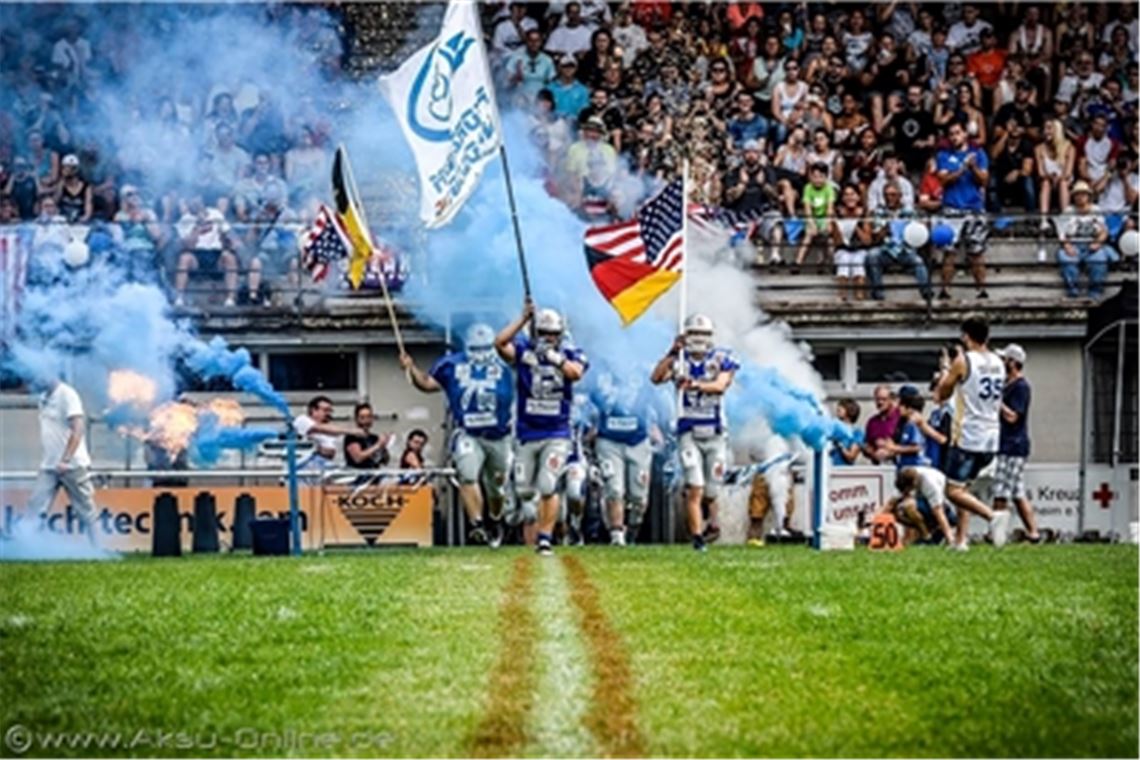 Beim Football ist meist über den Sport hinaus ein großes Spektakel geboten – auch bei den Wilddogs, die in die zweite Liga aufsteigen wollen. Archivfoto: Wilddogs Pforzheimm