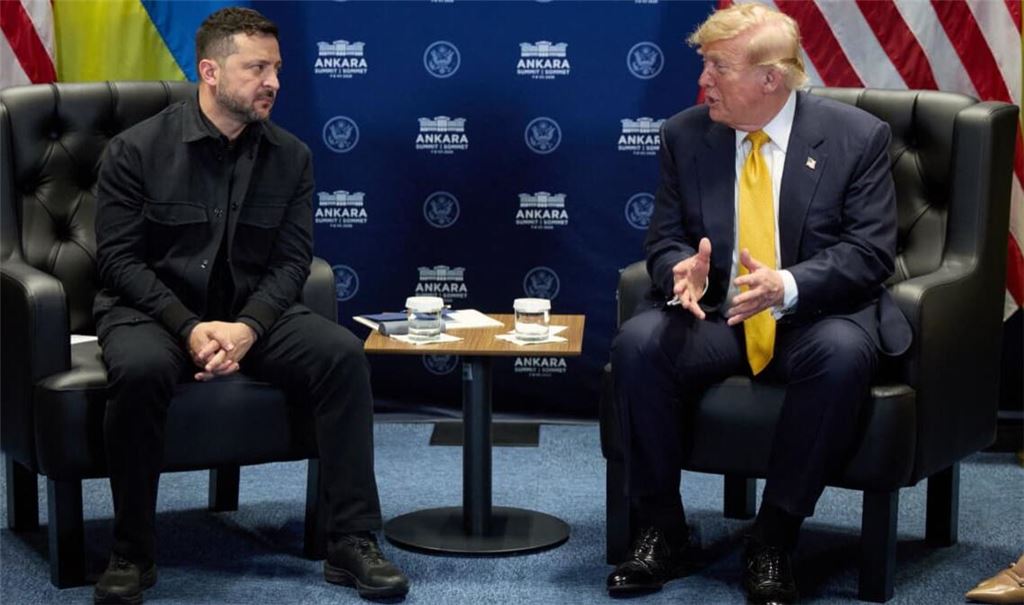 Beim NATO-Gipfel in Ankara im Juli schien das Verhältnis von Trump und Selenskyj noch intakt zu sein.