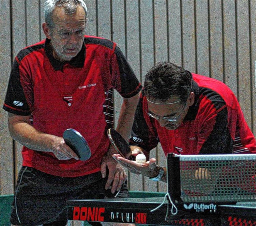 Beim TSV Zaisersweiher sind nur die Doppel stark, beispielsweise Walter Glöckler und Thomas Hug. 