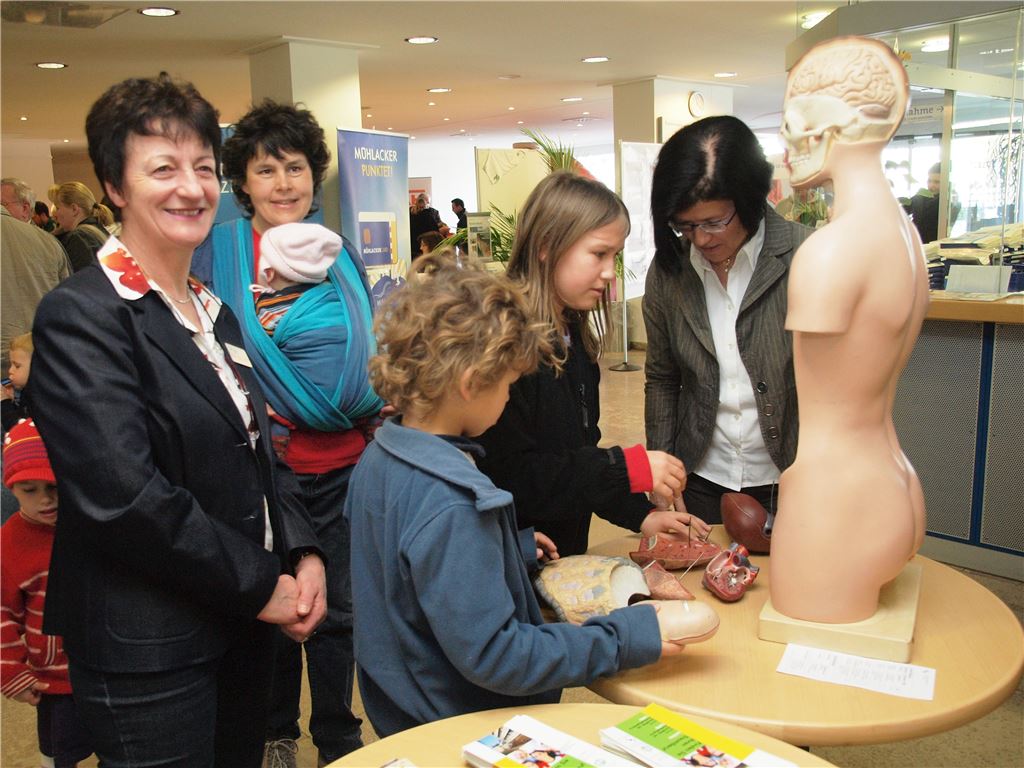 Beim Tag der offenen Tür in den Mühlacker Enzkreis-Kliniken wird den Besucher ein abwechslungsreiches Rahmenprogramm der unterschiedlichsten Art geboten.  Fotos: Appich