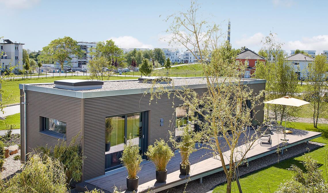 Beispiel für ein „Tiny House“, hier des Anbieters Schwörer Haus. Foto: Schwörer Haus