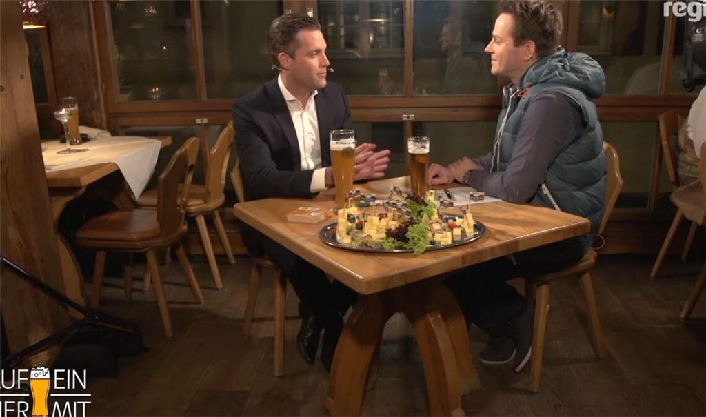 Bekam Manuel Hagel am Weltfrauentag 2026 die Quittung für seine Biertisch-Aussagen von 2018 bei RegioTV Schwaben?