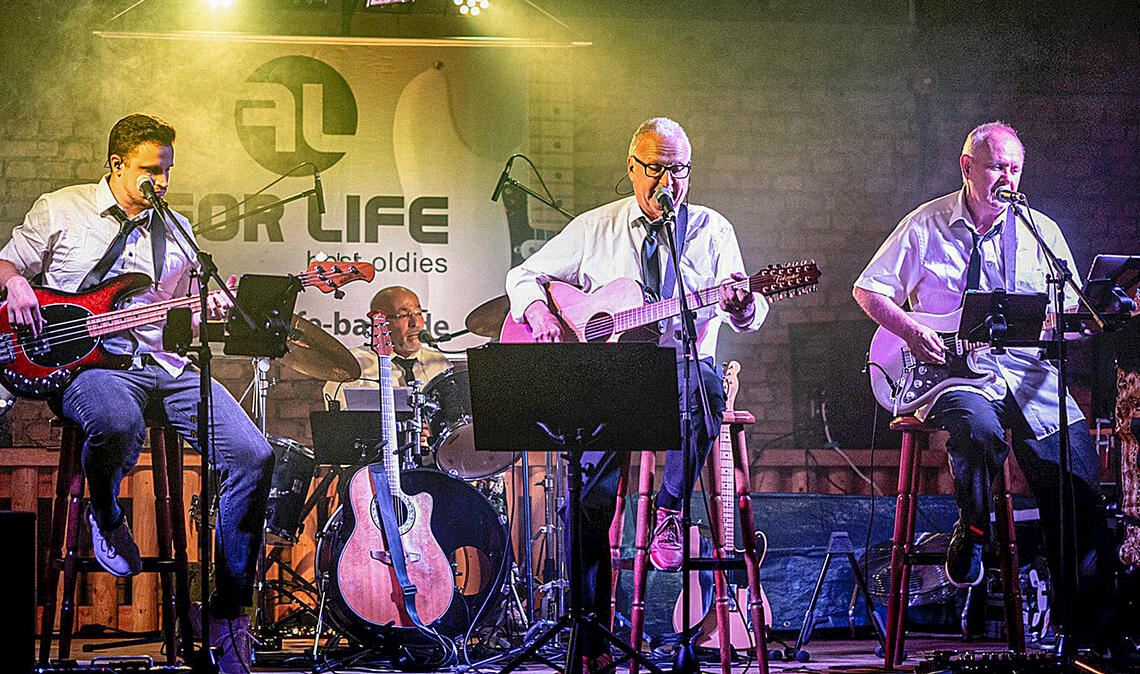 Bekannte Größen aus der regionalen Musikszene bilden die Formation „For Life“. Foto: privat