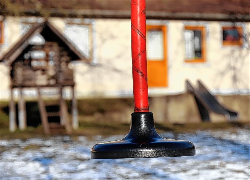 Ort bietet Minizoo und Spielplätze