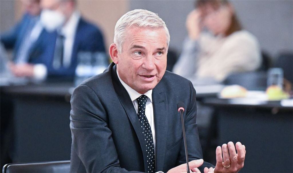 Bereits zweimal musste sich Innenminister Thomas Strobl (CDU) über Stunden den Fragen der Parlamentarier stellen.