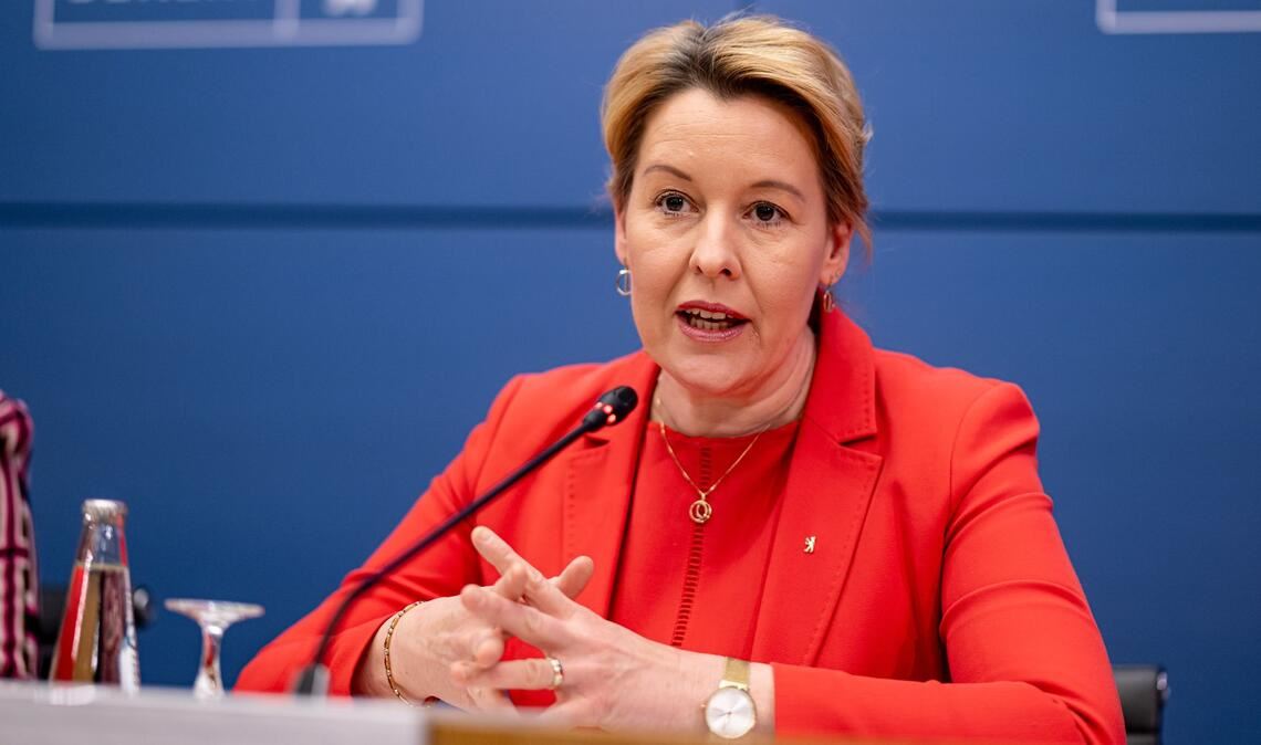 Berlins Wirtschaftssenatorin Franziska Giffey widerspricht der SPD-Co-Chefin Bärbel Bas. (Archivbild)