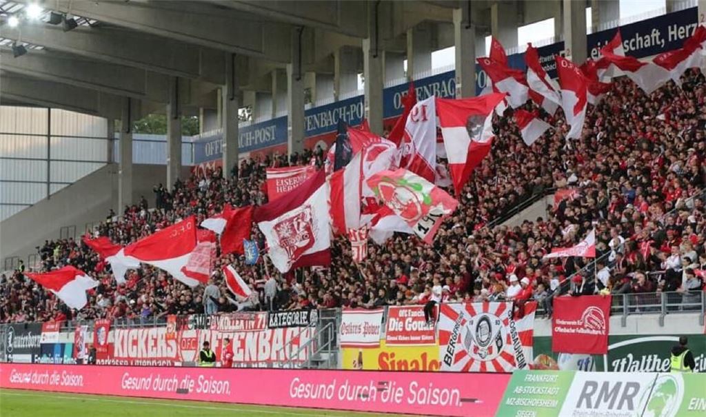 Berüchtigt für die Wucht der Zuschauer in Block2: Der Bieberer Berg in Offenbach.