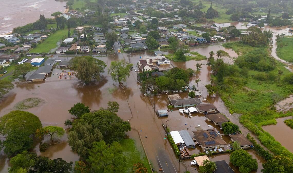 Besonders die Nordküste von Oahu ist stark betroffen.