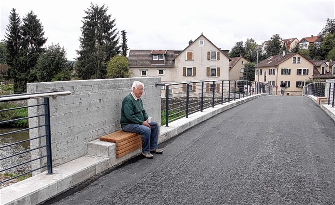 Betonmauer statt Wunsch-Erker. Foto: Sadler