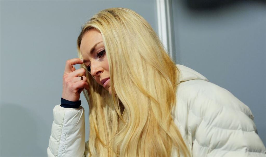 Bewegte Lindsey Vonn bei einer Pressekonferenz vor dem Olympia-Auftakt.
