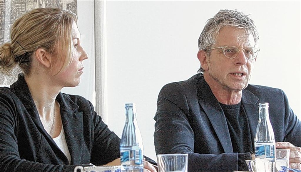 Beziehen Stellung zur Situation der Enzkreiskliniken: Regionaldirektorin Katrin Kern (li.) und der medizinische Geschäftsführer der Regionalen Kliniken Holding, Professor Jörg Martin.