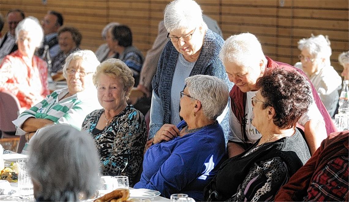 Bietet Gelegenheit für einen Plausch: der Seniorennachmittag in Pinache.
