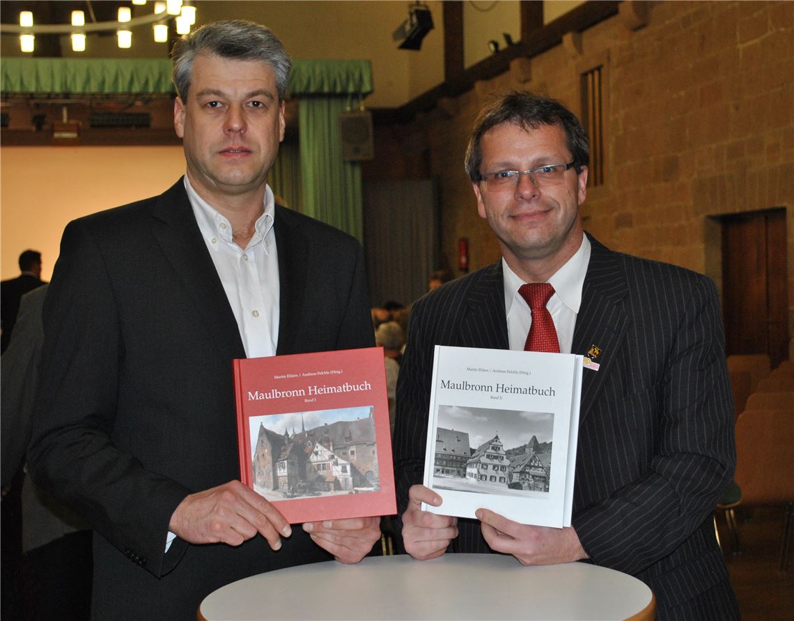 Links: Stadtarchivar Martin Ehlers.   Archivfoto: eld