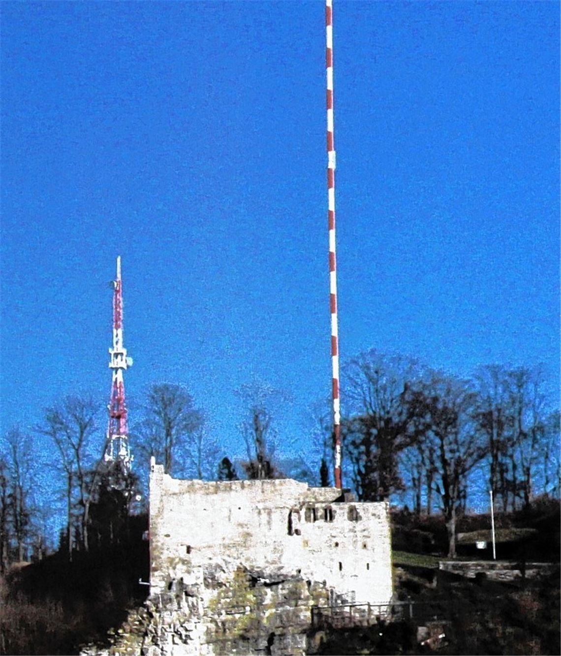 Wahrzeichen in der Frühlingssonne.