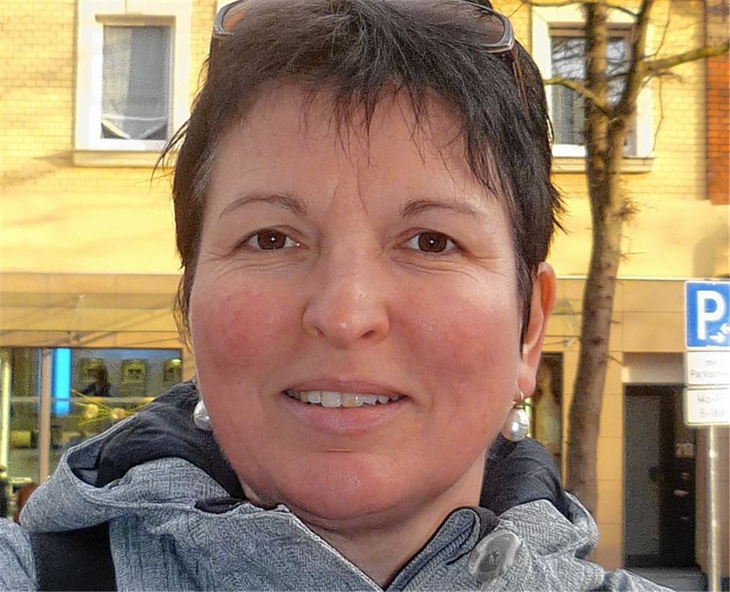 Umfrage Verdienen die Manager zu viel?