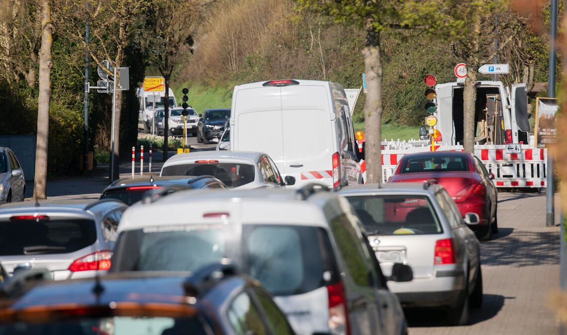 Kurzbaustelle sorgt für Behinderungen