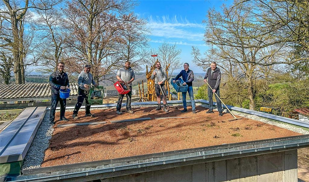 Anbau am Schlossbergkiosk steht