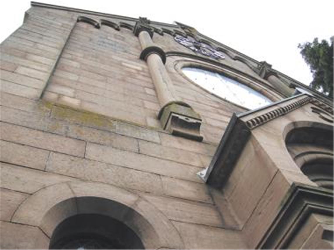 Zahn der Zeit nagt an Waldenserkirchen