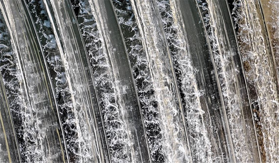 Feenwasser am Enzkraftwerk.