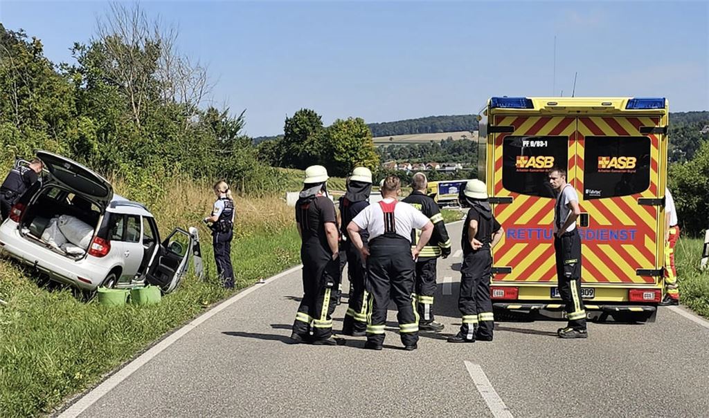 Unfall auf der Landstraße nimmt tödlichen Ausgang