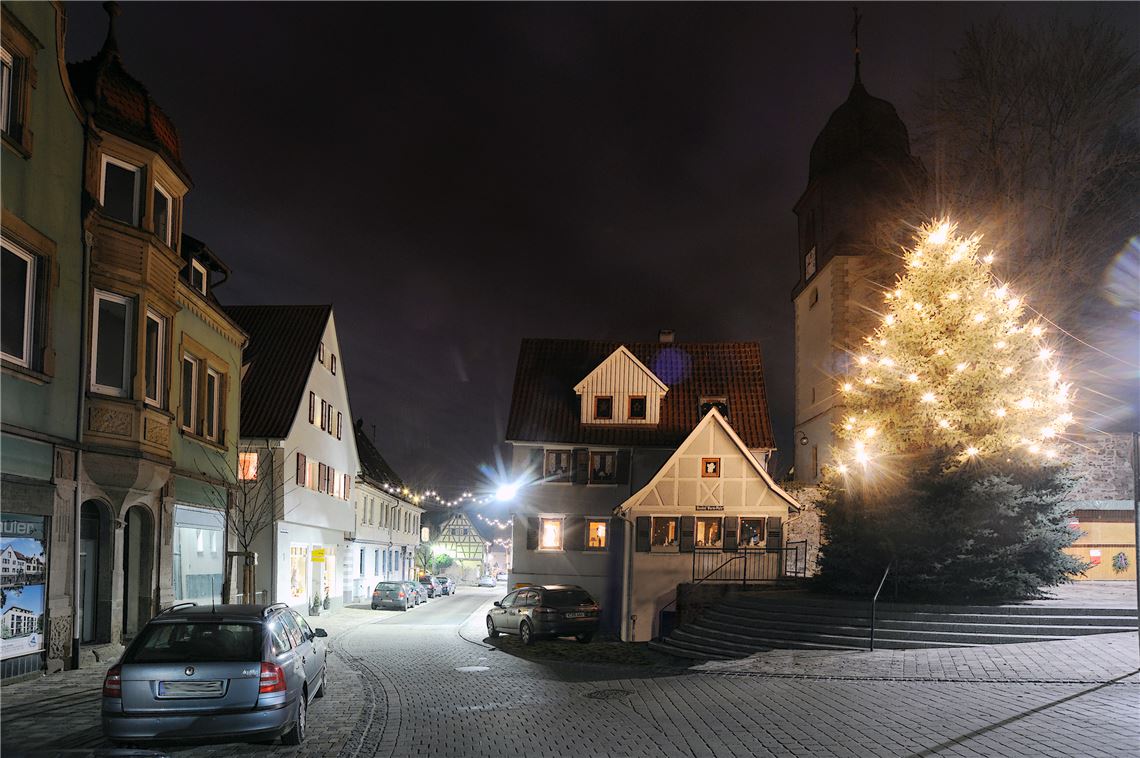 Frohe Weihnacht (Foto: Fotomoment)