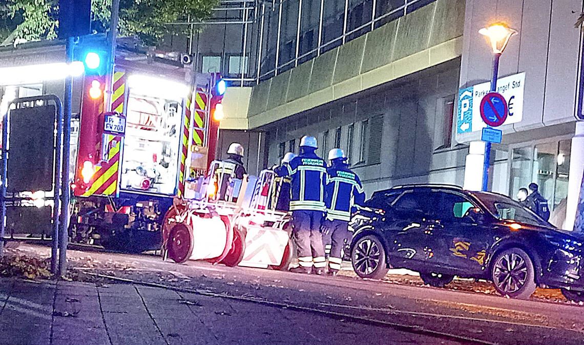 Neuer Brand in Tiefgarage wirft Fragen auf Neuer Brand in Tiefgarage wirft Fragen auf