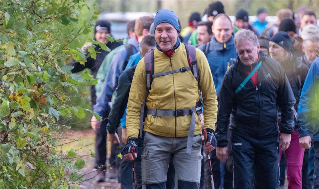 Fußballer und Amphibiensammler machen mit beim „Wandermarathon“