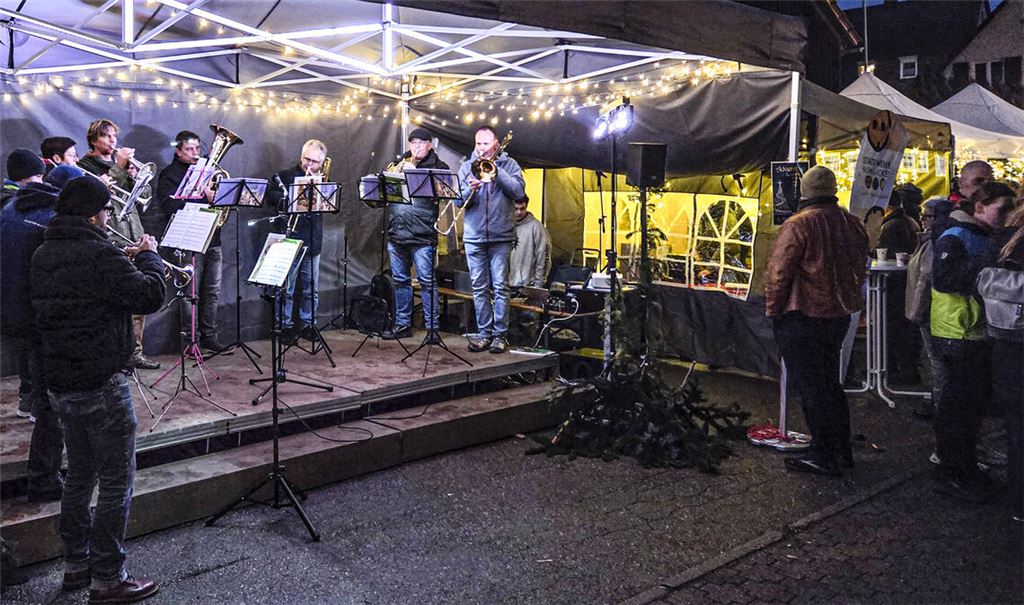 Adventsmarkt in Lomersheim fällt rekordverdächtig aus