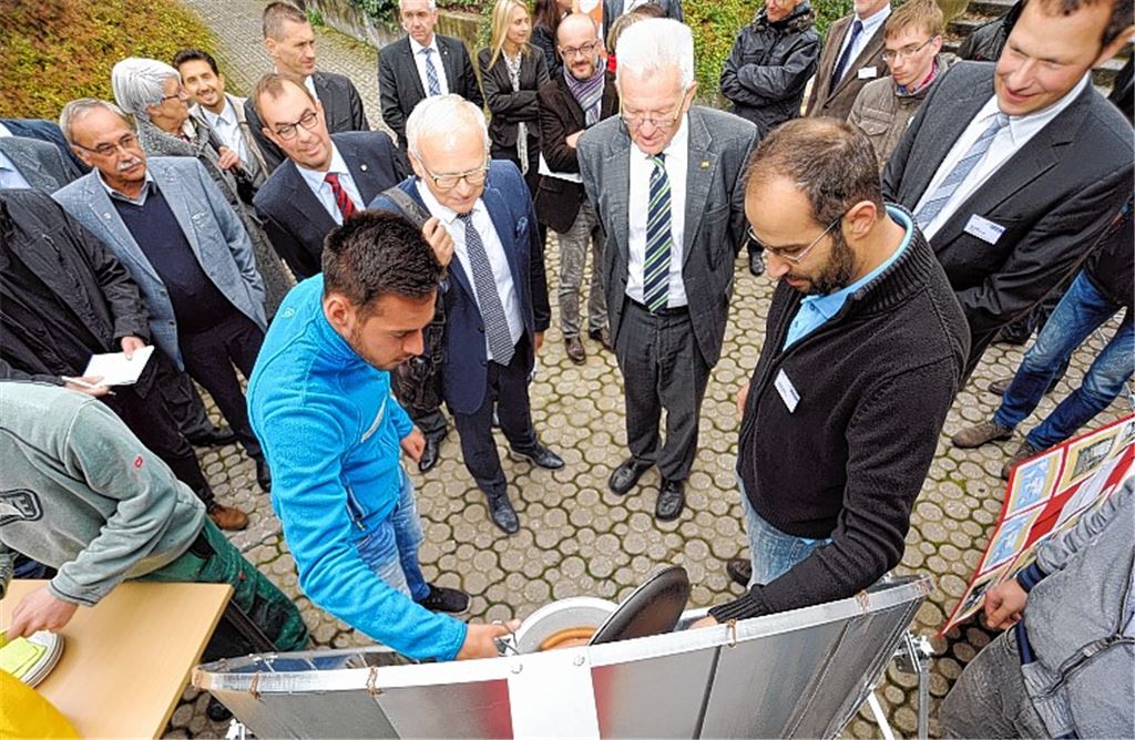 Kretschmann dankt Mühlacker Helfern