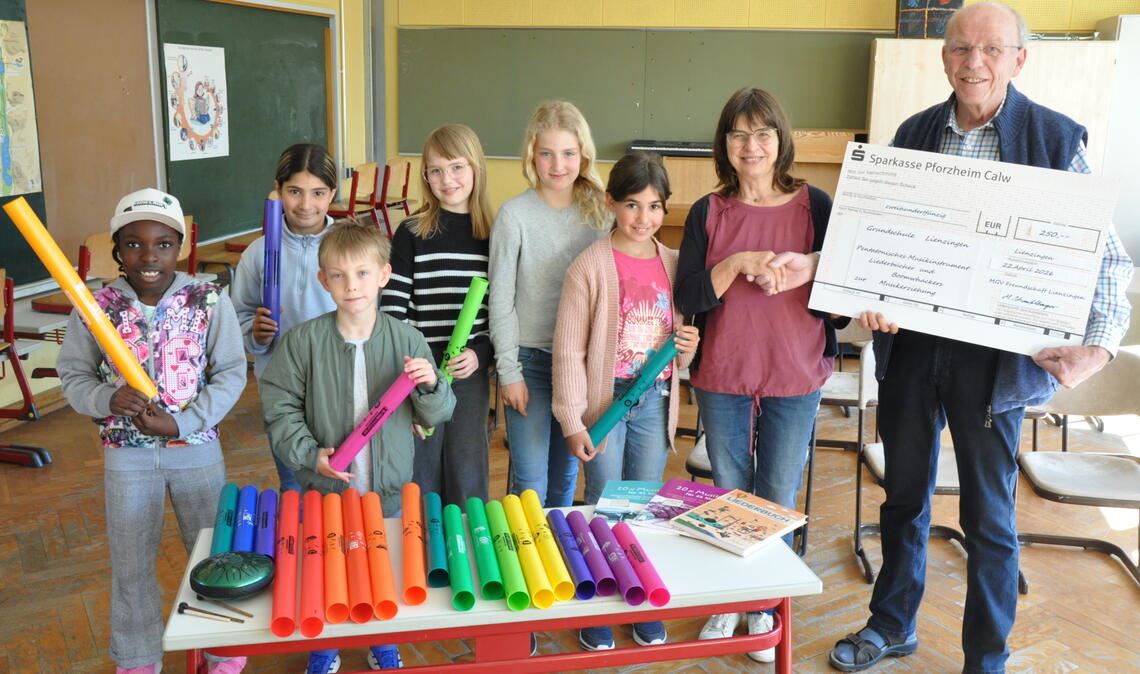 MGV spendet an die Grundschule