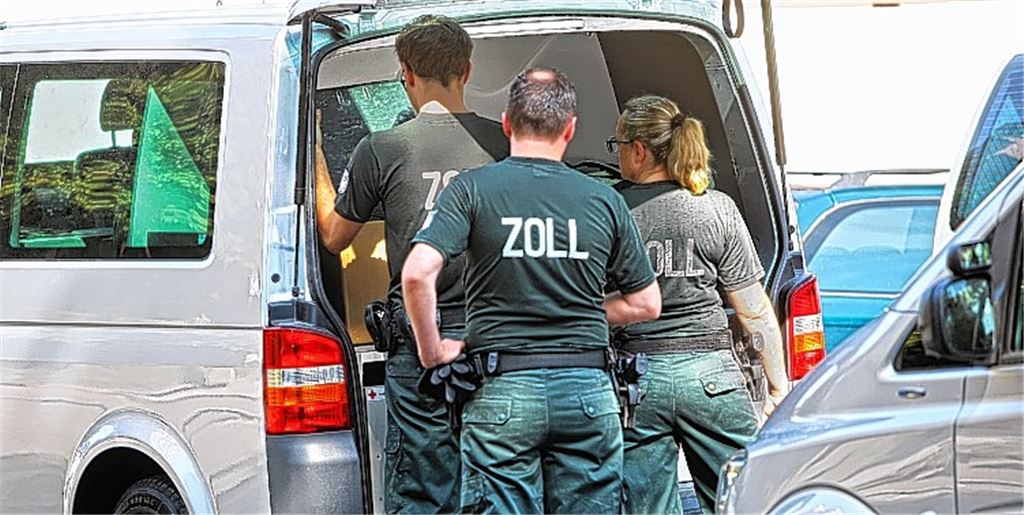 Razzia am Senderhang