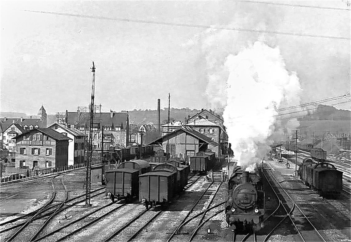 Die Eisenbahn als Zugpferd Mühlackers