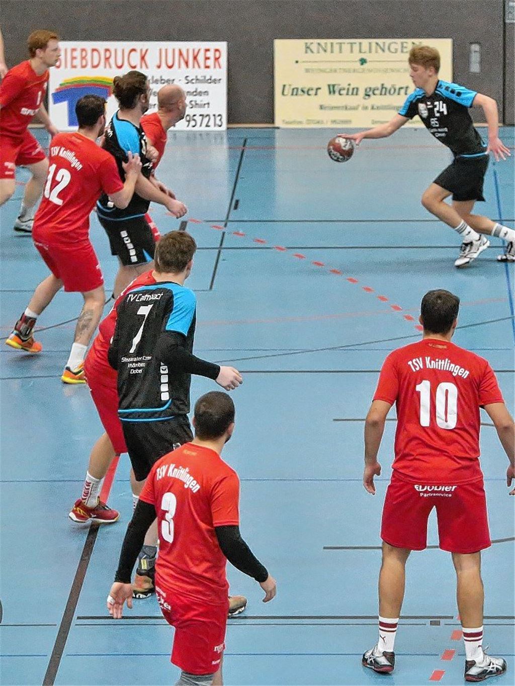Knittlingen feiert Herbstmeisterschaft