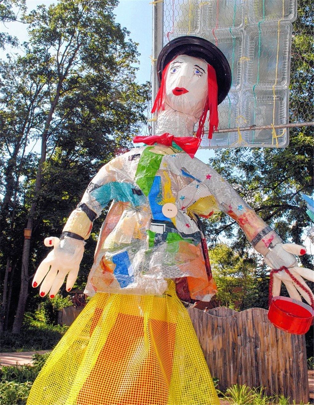 Kreative Kunst statt Plastikmüll