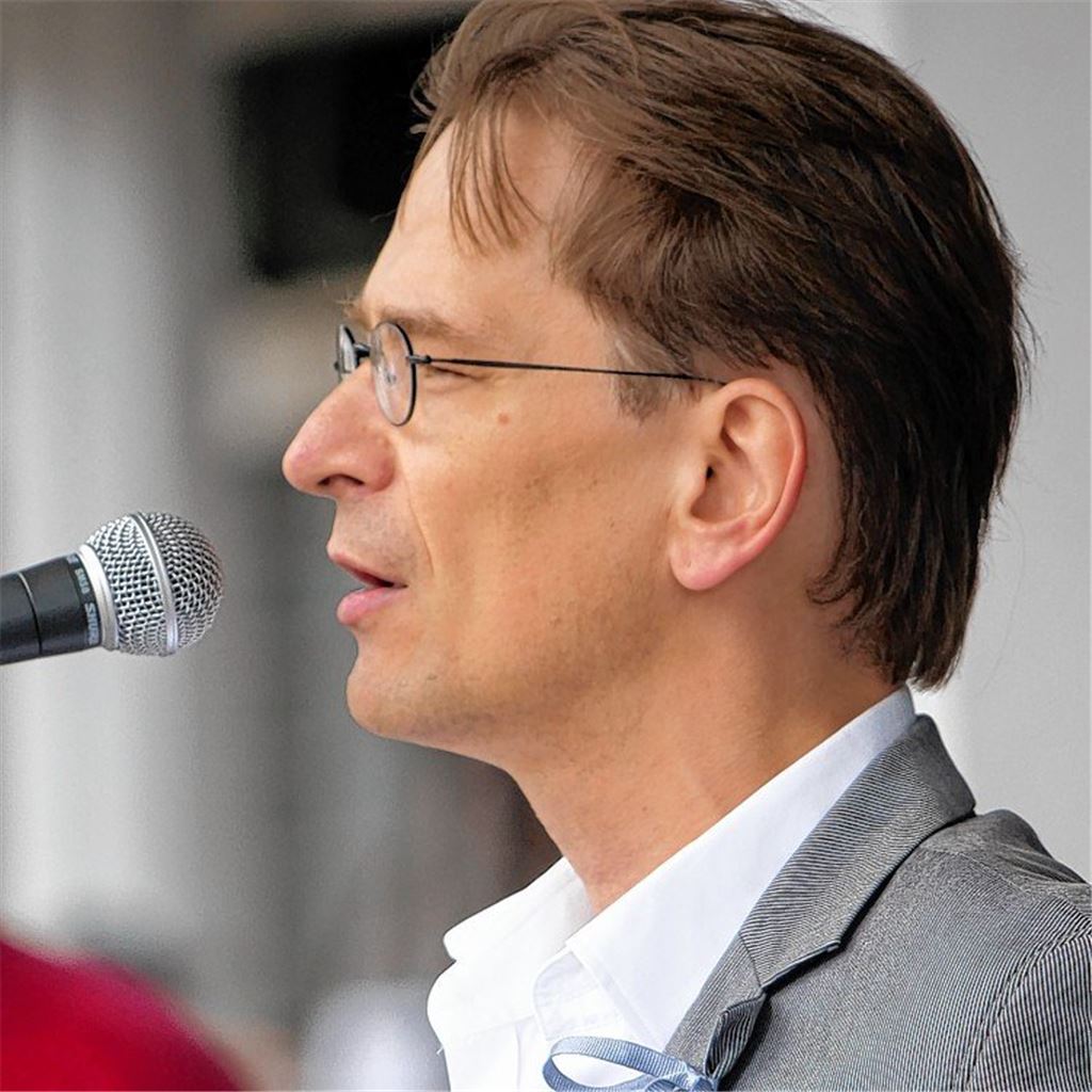 „Stargast“ bemüht den Nazi-Vergleich