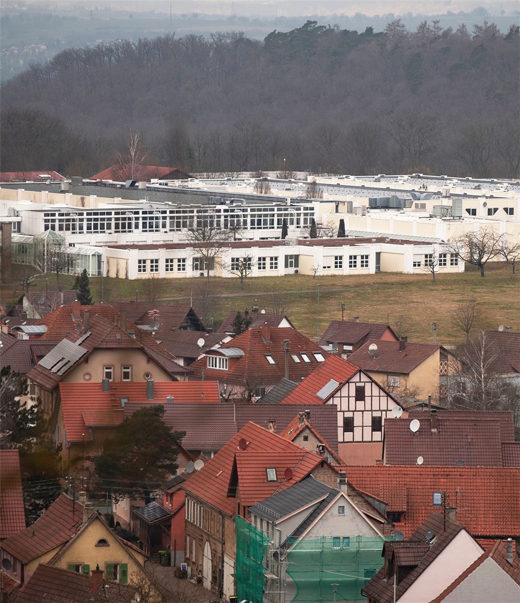 Ruhe rund um Süss MicroTec